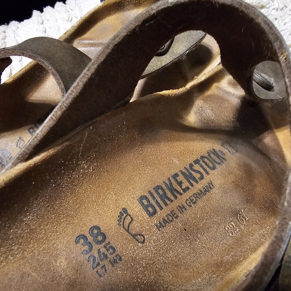 Birkenstock Gizeh Sandal EU 38 / US 7 to 7.5 Oiled Bronze Leather - Picture 13 of 15